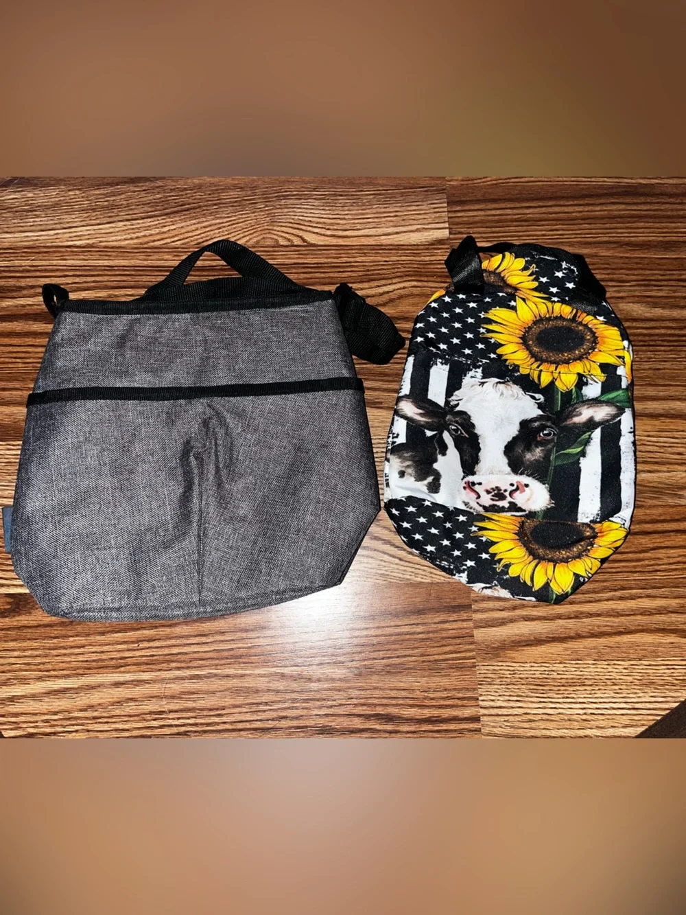 Small lunch boxes